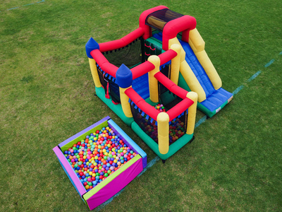 Contrata el servicio de Inflable Castillo Deslizadero + Piscina de Pelotas en Partymax. Imagen #1