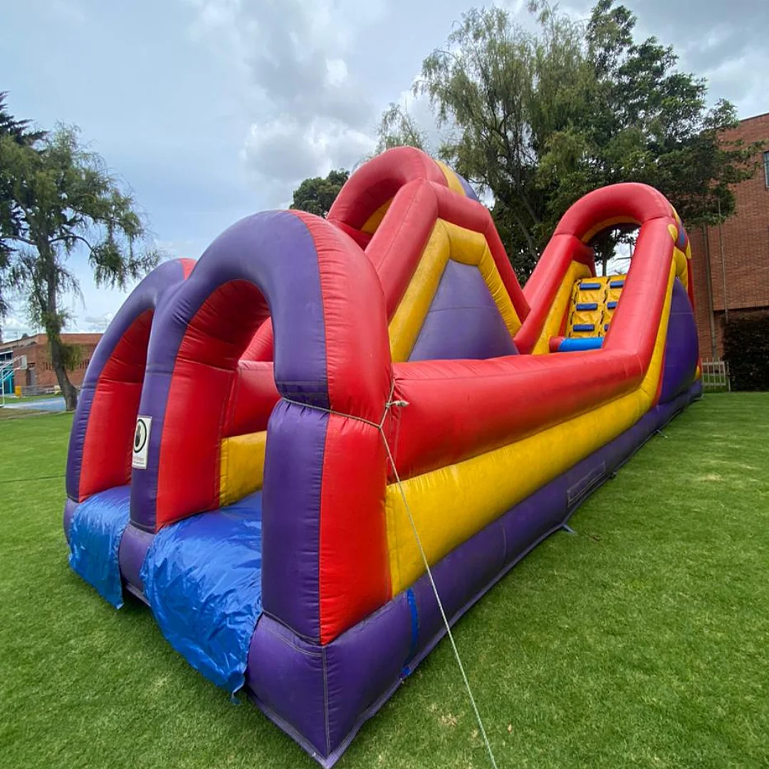 Contrata el servicio de Doble Escalador en Partymax. Imagen #1