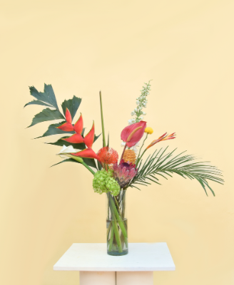 Contrata el servicio de Bouquet Base Ccilinbro de Vidrio Color Personalizado en Partymax. Imagen #2