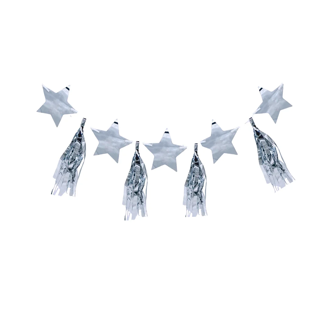 Compra Guirnalda Flecos Estrellas Plateada en Partymax. Bogotá. Imagen #1.