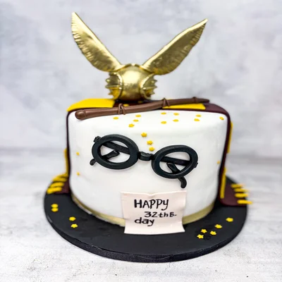 Contrata el servicio de Torta Harry Potter en Partymax. Imagen #1